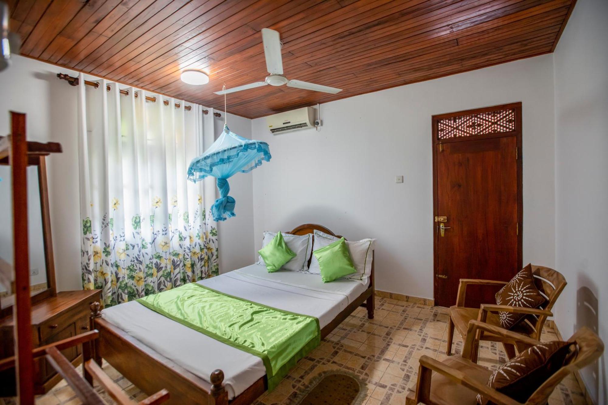 Bed and Breakfast Three Shades Galle Esterno foto