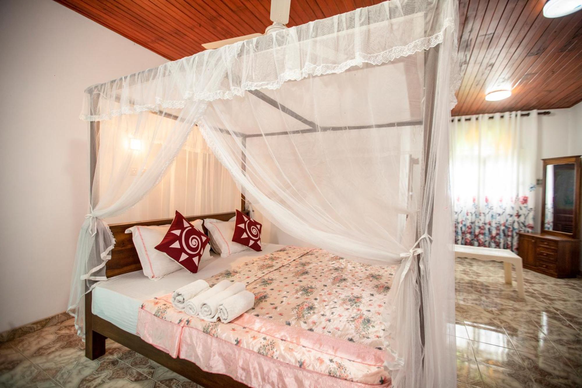 Bed and Breakfast Three Shades Galle Esterno foto